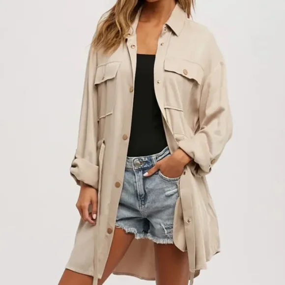 Guess Light Tan Women's Utility Jacket - Picture 3 of 4